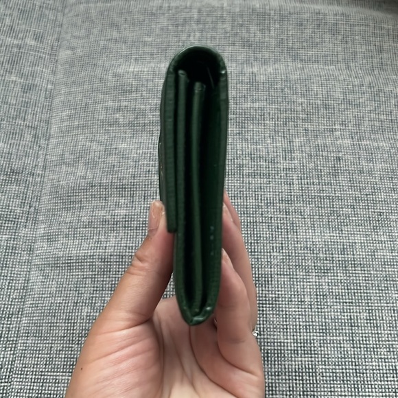 ✨Authentic EUC RARE GREEN Celine Compact Wallet - Picture 4 of 11